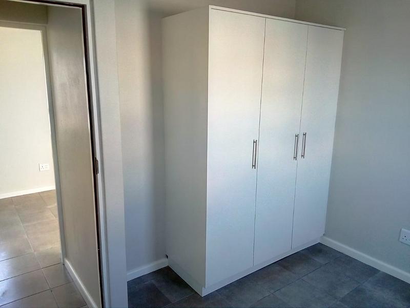 To Let 2 Bedroom Property for Rent in Rivergate Western Cape